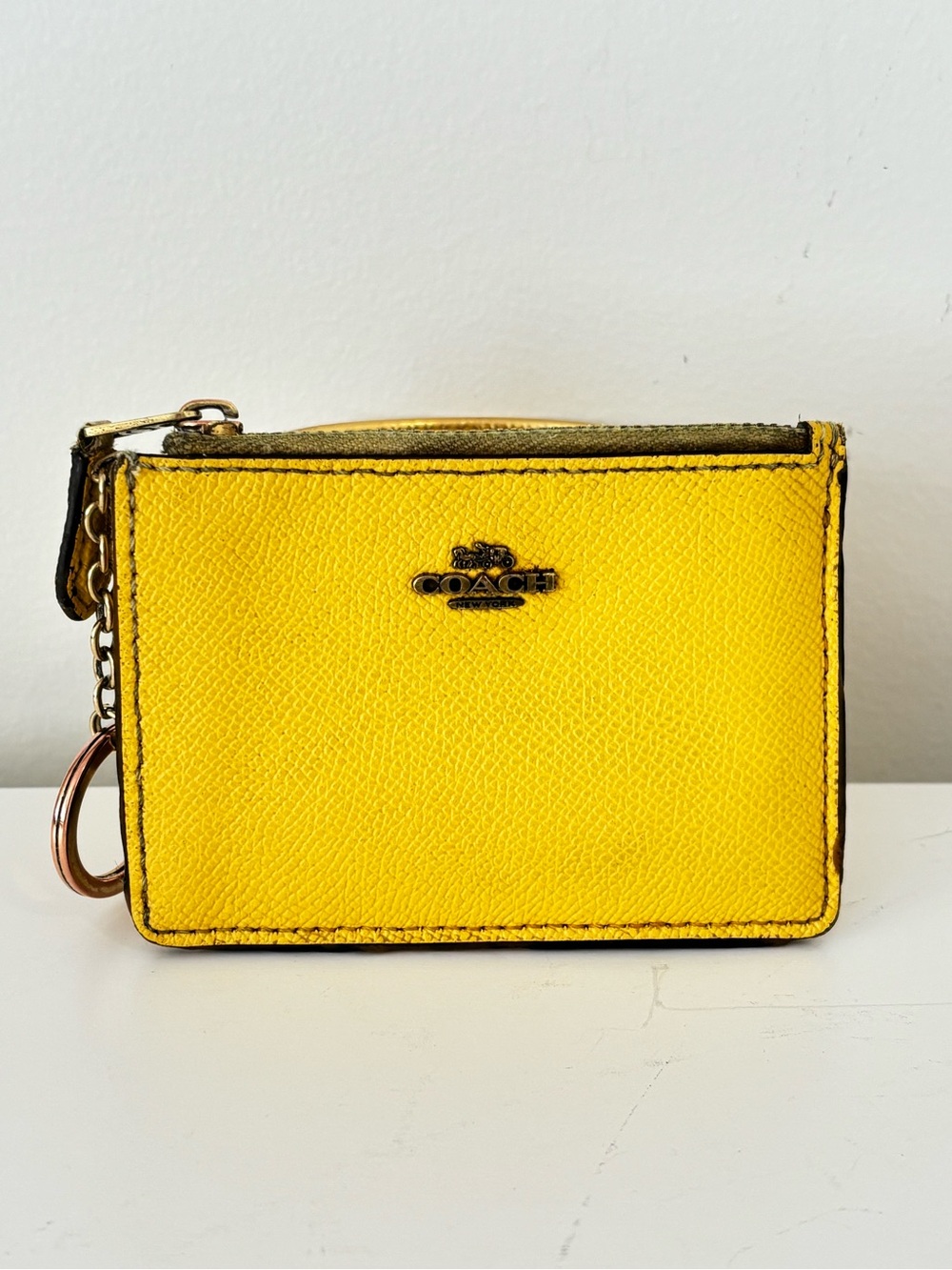 COACH Mini Skinny ID Compact wallet card holder zip closure keychain yellow